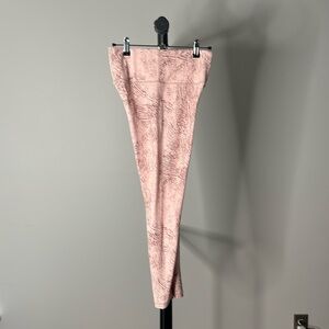 Zyia pink etching light n tight